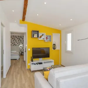 Appartement Panier's Sun Nice 1-bedroom In Historic Center Welkeys, Marseille