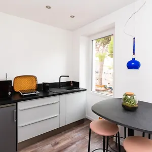 Appartement De Vauban, Au Pied De Notre Dame De La Garde - T3 Climatise, Marseille